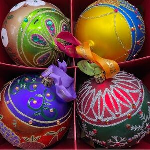 VINTAGE WATERFORD 5.25”JEWELED CHRISTMAS ORNAMENT SET THE FOUR SEASONS